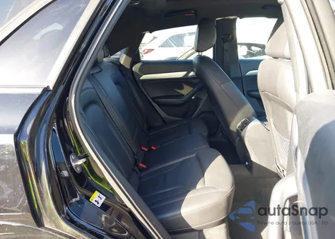 2018 Audi Q3 2.0T Premium/2.0T Sport Premium z USA, uszkodzony, nr VIN WA1BCCFS5JR006829